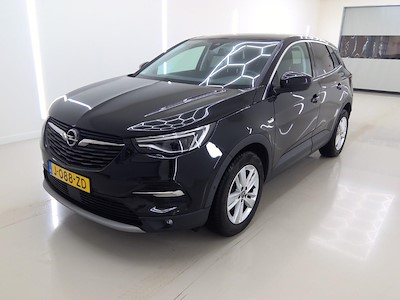 Opel Grandland X 1.2 Turbo S;S 96kW Bus. Executive 5d