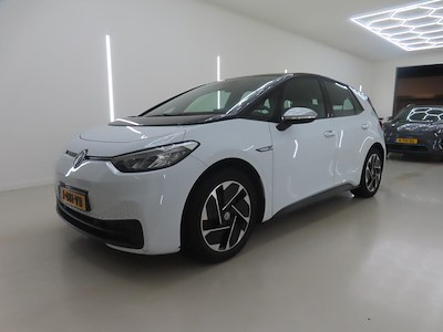 Volkswagen ID.3 58kWh 1st auto
