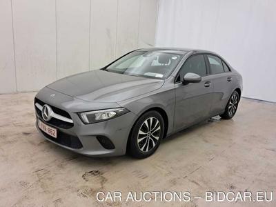 Mercedes A-Klasse A200d Limousine Business Solution 2.0d 150pk/cv 4p 8G-DCT, 2021