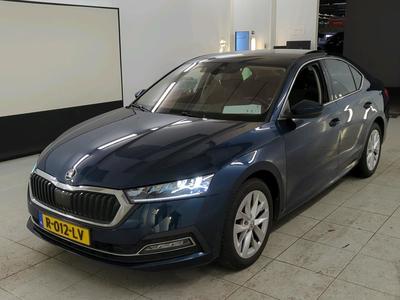 Skoda Octavia 1.4 1.5 E-TSI BUSINESS EDITION PLUS, 2022