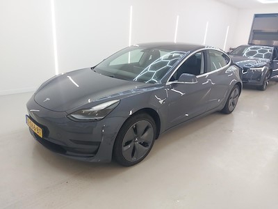 Tesla Model 3 Standard Range Plus RWD 4d