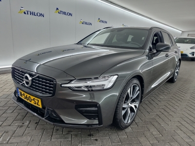 Volvo V60 1.9 2.0 B3 R-DESIGN, 2022