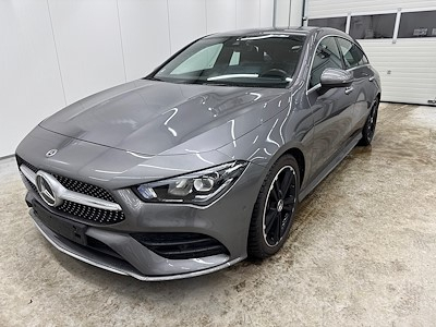 Mercedes-Benz CLA 200 Dct Business Amg Sb UA!