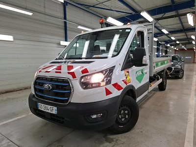 Ford E-transit kil Transit 2T CCb PE 350 L3H1 198 kW Batterie 75/68 kWh Trend Business