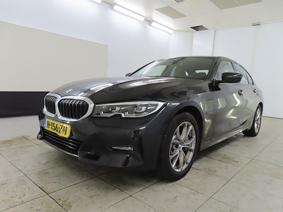 BMW 3 serie sedan 330e 4d Sport Line