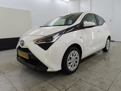 Toyota Aygo 1.0 VVT-i ActieAuto x-shift xplay HEMA