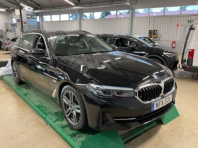 BMW Series 5 xDrive Touring 292hk Connected Drag