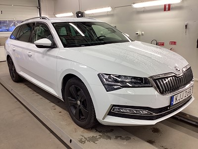 Skoda Superb iV Combi DSG 218hk Style Business Drag