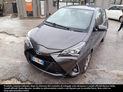 Toyota yaris PC 1.5 hybrid business -