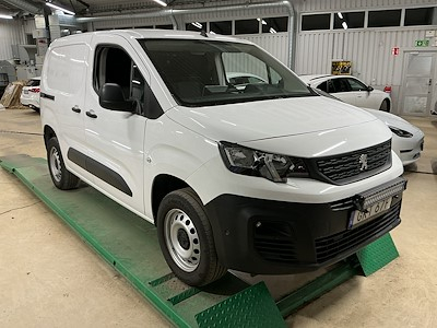 Peugeot Partner 1.5 BlueHDi 130hk 4x4 3 Sits Drag Inredning