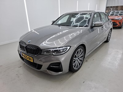 BMW 3 serie sedan 330iA Business Edition M Sport 4d
