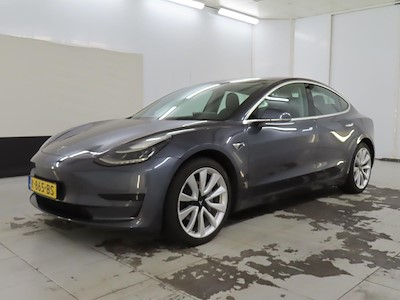 Tesla Model 3 Standard Range Plus RWD 4d