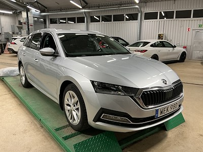 Skoda OCTAVIA Combi iV 1.4 TSI PHEV 204hk DSG Style Drag Cockpit