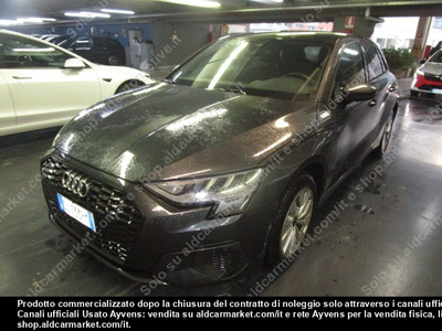 Audi A3 40 tfsi E S -