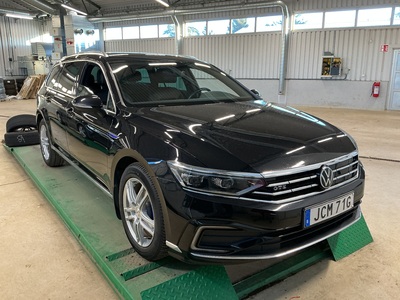Volkswagen Passat GTE 218 Business