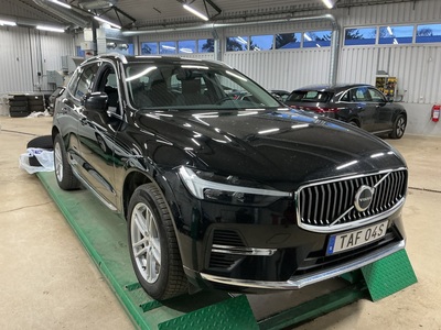 Volvo XC60 Recharge T6 350hk Core Edition Klimatpaket Pano