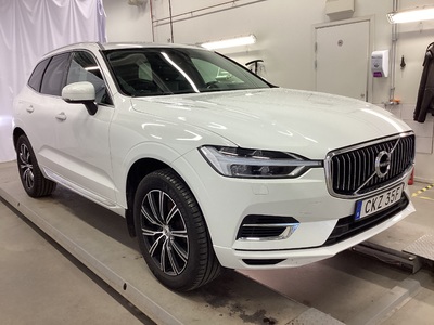 Volvo XC60 T8 AWD Inscription VOC Teknik Drag Panorama