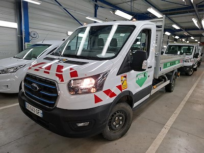 Ford E-transit kil Transit 2T CCb PE 350 L3H1 135 kW Batterie 75/68 kWh Trend Business