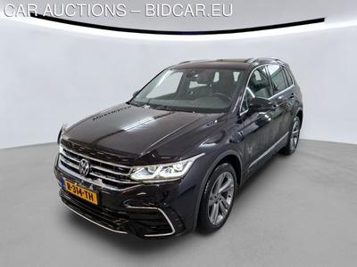 Volkswagen Tiguan 1.3 1.4 TSI PHEV 245PK DSG R-LINE BUSINESS+ MULTIMEDIA TREKHAAK, 2022
