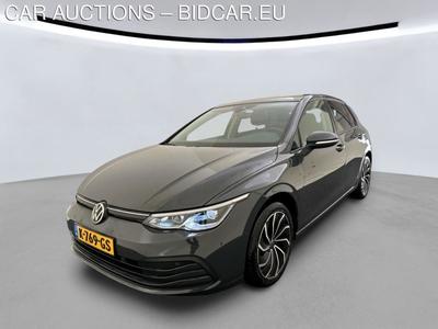 Volkswagen Golf 1.4 1.5 TSI 130PK LIFE BUSINESS PANORAMA CAM, 2021