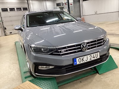 Volkswagen PASSAT Sportscombi 2.0 TDI SCR 200hk Executive R-Line