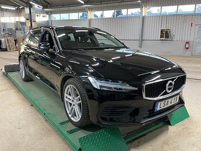 Volvo V60 Recharge T6 AWD 340hk momentum Drag