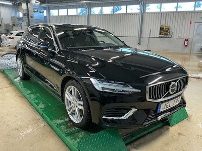 Volvo V60 T6 Recharge 350hk AWD Core Drag