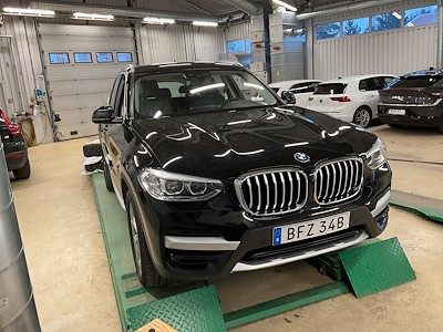BMW X3 30e xDrive Rattvarme