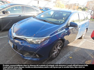 Toyota auris touring sports hybrid business -