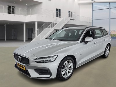 Volvo V60 1.9 2.0 B3 MOMENTUM, 2021