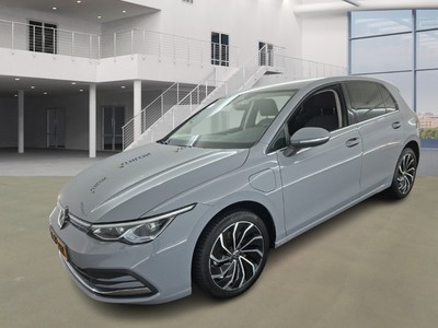 Volkswagen Golf 1.3 1.4 EHYBRID STYLE, 2021