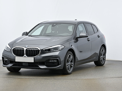 BMW 118d (F40) -, 2021