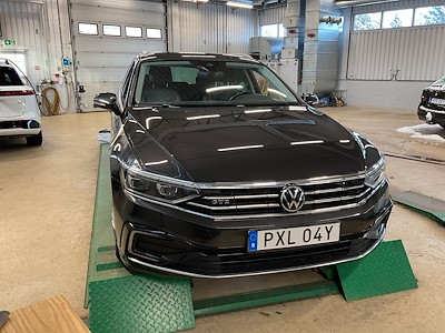 Volkswagen Passat GTE 218hk SC Executive Businesspkt Dragpkt Varmare