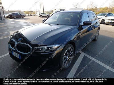 BMW serie 3 330e touring auto -