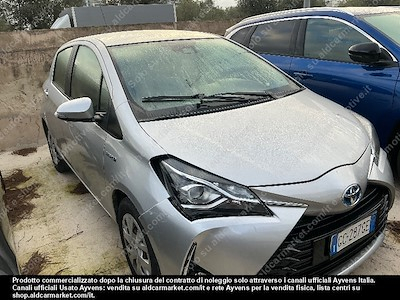 Toyota yaris PC 1.5 hybrid business -