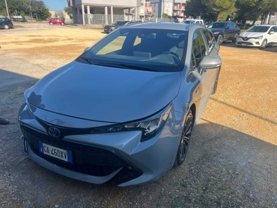 Toyota Corolla TS 2.0 Hybrid Business, 2020