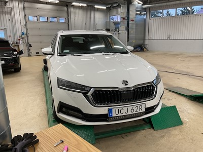 Skoda Octavia Kombi 2.0 TDI 4x4 DSG Ambition 150hk Varmare