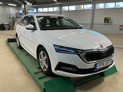 Skoda Octavia Kombi 2.0 TDI 4x4 DSG Ambition 150hk Drag Varmare