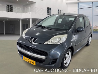 Peugeot 107 0.9 1.0-12V XS, 2010
