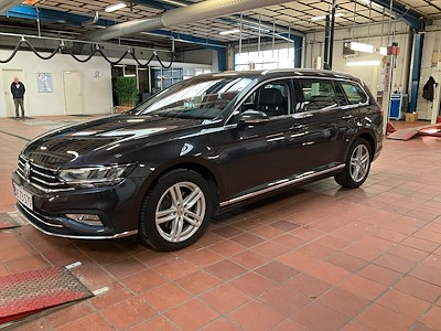 Volkswagen PASSAT 2.0 TDI 150 ELEGANCE HIGH DSG VAR UA!