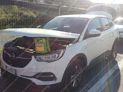 Opel grandland xpc 1.5 diesel 130cv -