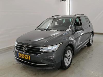 Volkswagen Tiguan 1.4 1.5 TSI LIFE, 2021