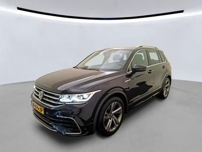 Volkswagen Tiguan 1.4 1.5 TSI 150PK DSG R-LINE BUSINESS+ MULTIMEDIA TREKHAAK, 2022