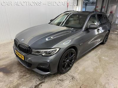 BMW 320 EA 150kW PHEV Business Edition Plus touring, 2022