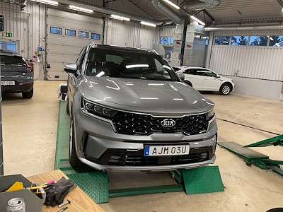 Kia Sorento PHEV AUT 264hk Advance Plus Panorama Skinn Drag