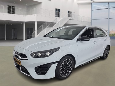 Kia Ceed 1.4 1.5 T-GDI GT-LINE, 2022