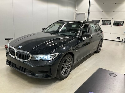 BMW Series 3 330e F Sport Line Touring Auto UA!