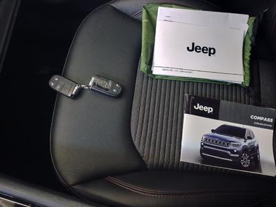 Jeep Compass 1.5 GSE T4 48V E-HYBRID AUTOMATIK High Altitude, 2024