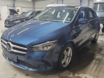 Mercedes-Benz B 1.3 250 E 8G-DCT, 2022