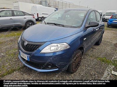 Lancia ypsilon 1.0 firefly 70cv hybrid -